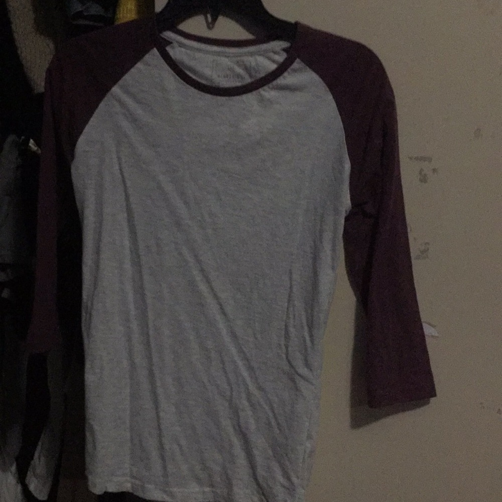 men's baseball shirt